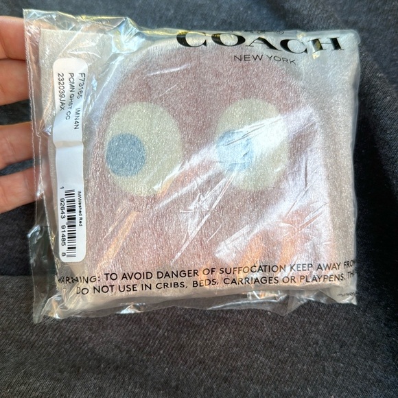 Coach Brand new still in packaging - Pac Man Ghost Coin Case - RED - Picture 4 of 7